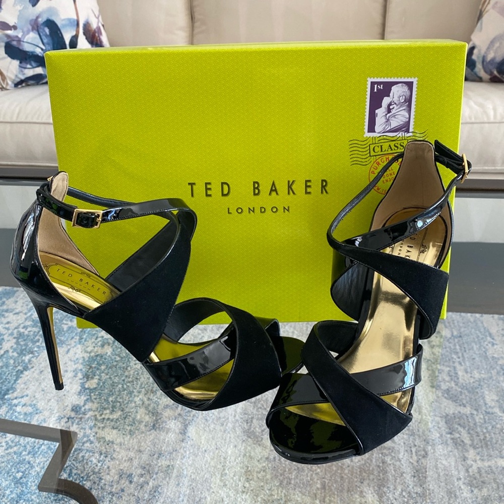 LIKE NEW Ted Baker suede and patent leather heels